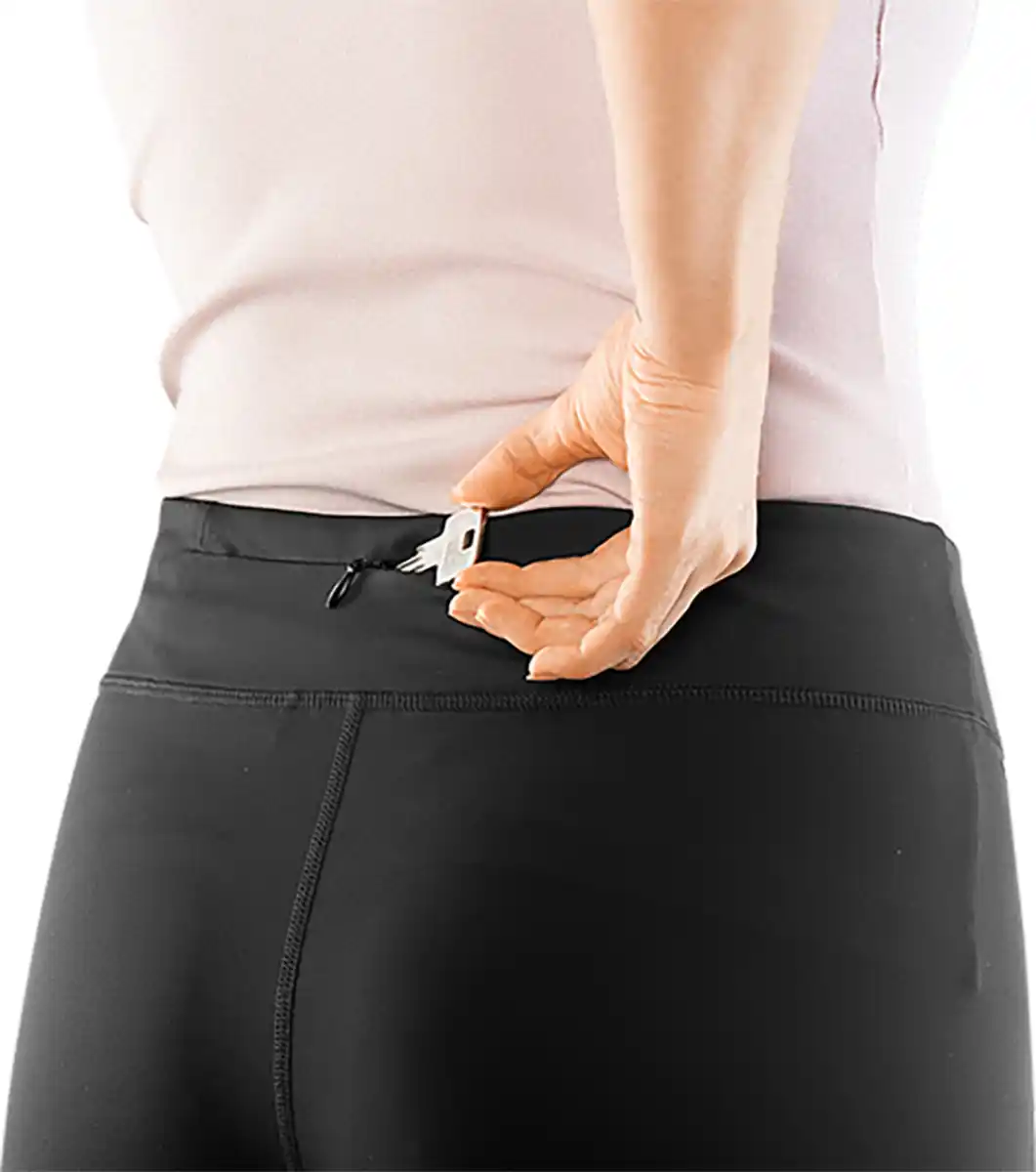Bild 2 von IDEENWELT Radlershort schwarz Gr. L