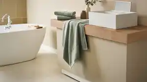 NOVITESSE Duschtuch / Handtücher