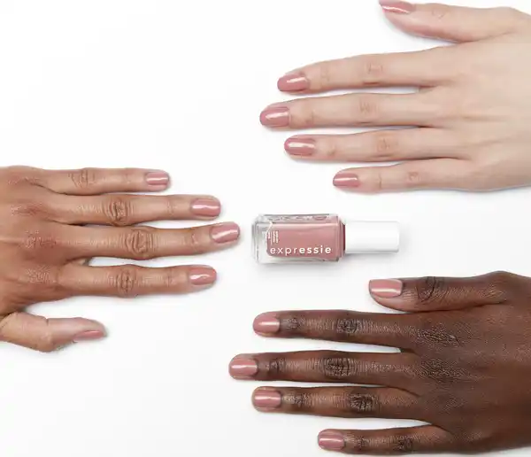 Bild 3 von essie expressie Nagellack Nr. 25 checked in, 10 ml