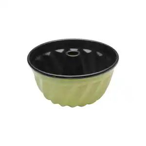 Riess Gugelhupfform Pistazie, Hellgrün, Metall, rund, kratzfest, Backen, Backformen, Gugelhupfformen