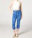 Bild 1 von Blaue Hose in Caprilänge, blau bedruckt