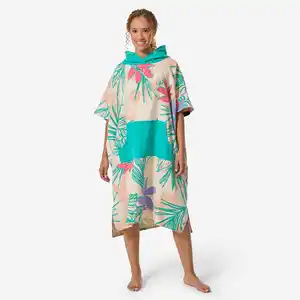 DECATHLON Surf-Poncho Erwachsene ab 150 cm Lumi 500 grün