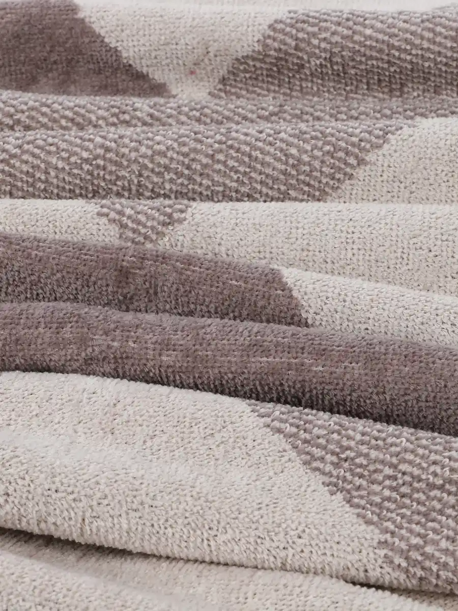 Bild 3 von Strandtuch mit geometrischen Formen 86 x 160 cm Beige