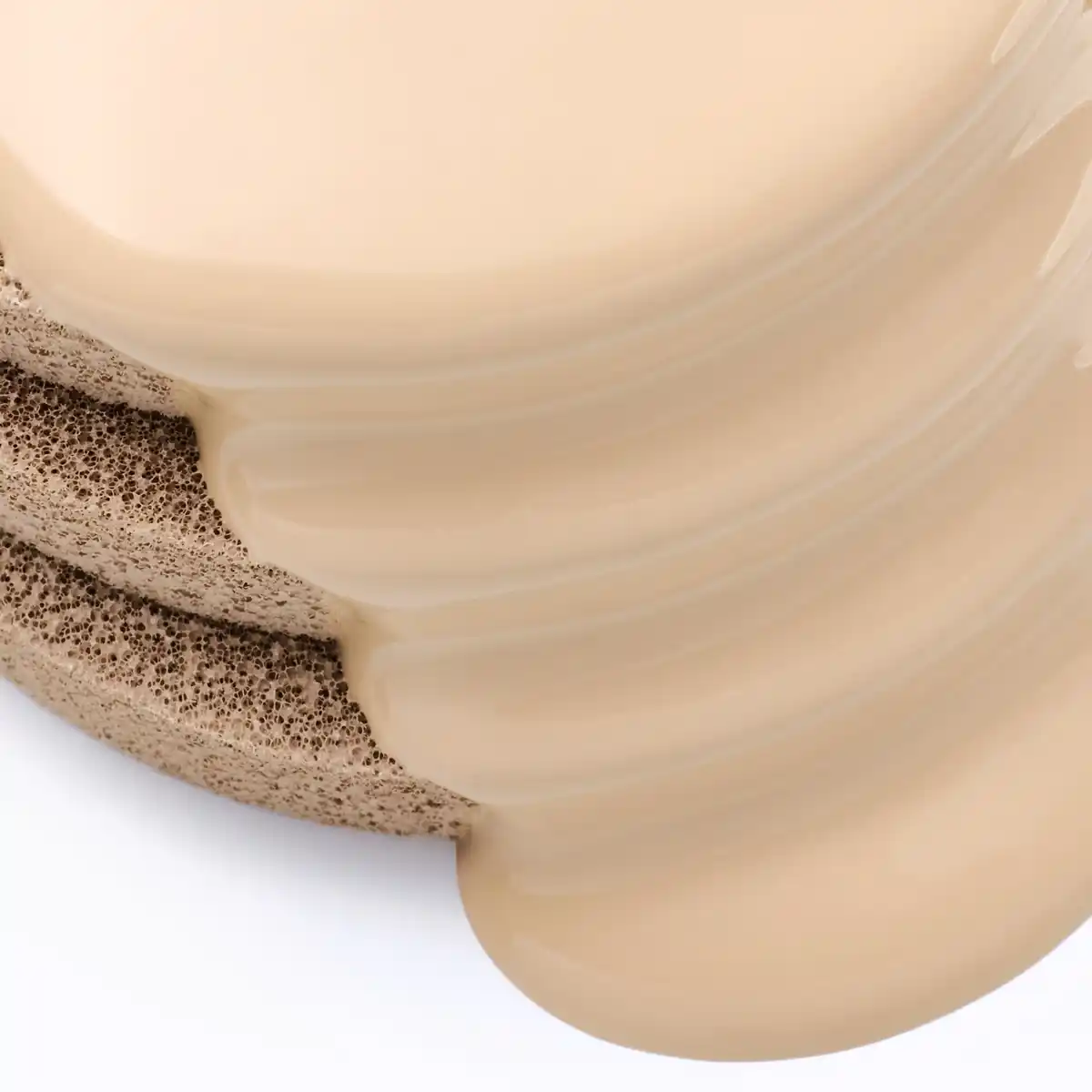 Bild 3 von Catrice Invisible Cover Cushion Foundation 027C, 10 g