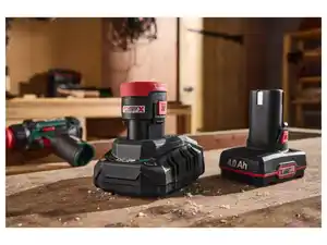 PARKSIDE® 12 V/ 2 Ah Akku »PAPK 12 A4«; 12 V/ 4 Ah Akku »PAPK 12 B4«; 12 V/ 2,4 A  Ladegerät »PLGK 12 A3«