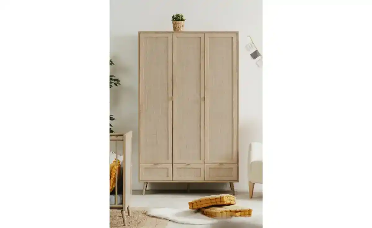 Bild 1 von Kleiderschrank