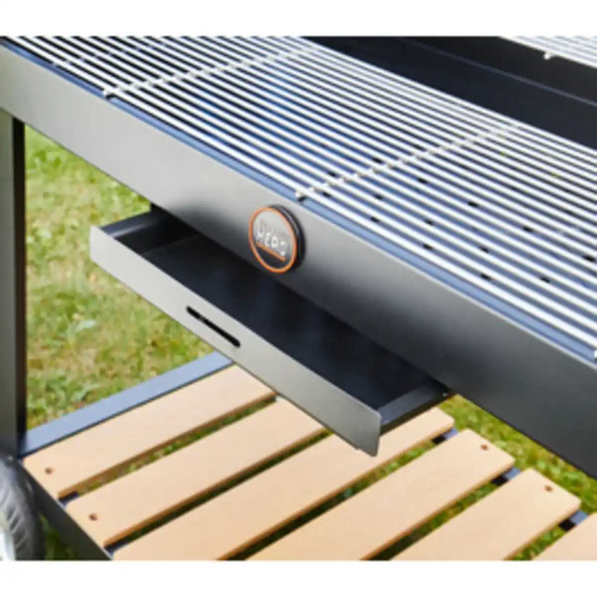 Bild 4 von BBQ Hero Holzkohlegrill, Vereinsgrill Grillfläche 99x57,5 Edelstahl