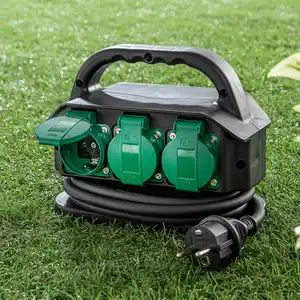 Powertec Electric 6-fach Außensteckdose
