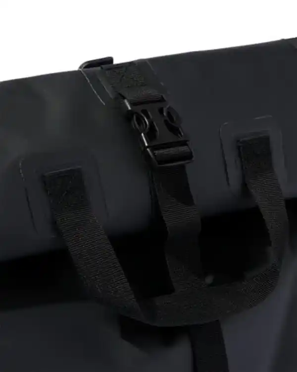 Bild 2 von wasserdichte Fahrradtasche, 32 Liter, 58 x 33 x 17 cm, schwarz