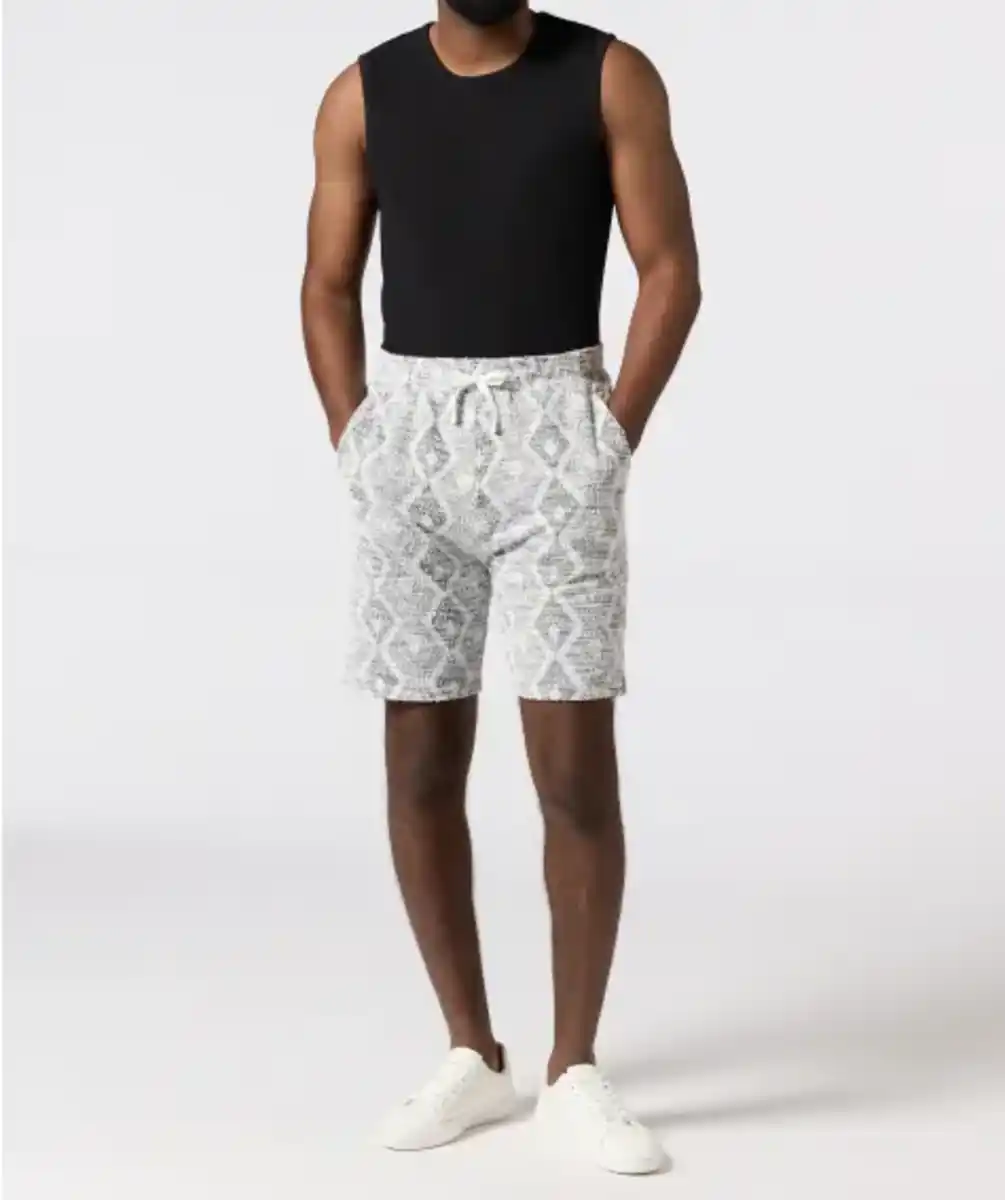 Bild 1 von Shorts mit Rautenmuster, schwarz gemustert