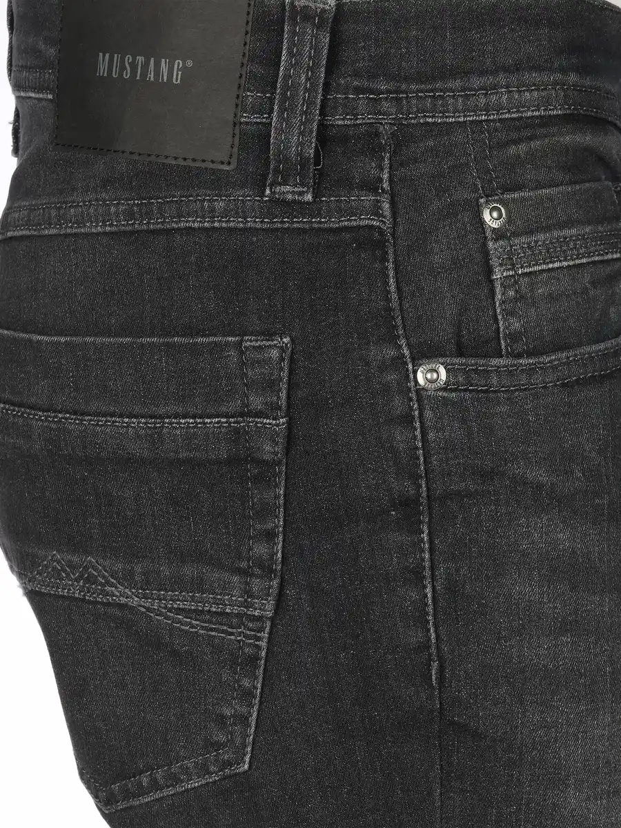 Bild 4 von Herren Jeans Straight Leg Style Schwarz