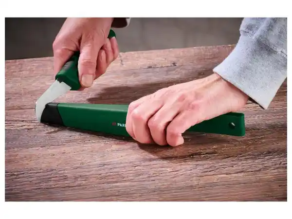 Bild 2 von PARKSIDE® Axt- und Messerschärfer / Universalmesser / Erntemesser