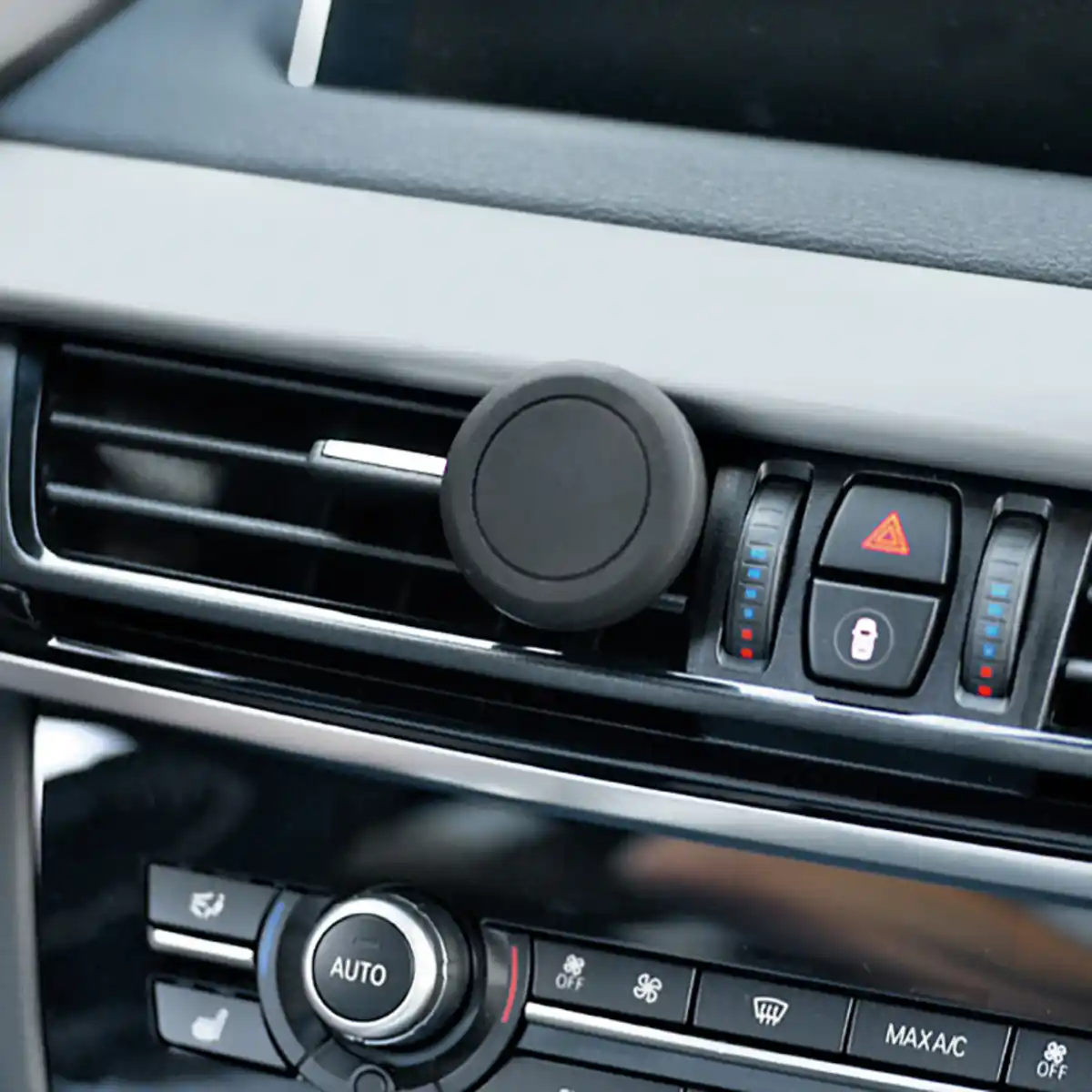 Bild 1 von Diamond Car Magnet-Smartphonehalterung
