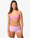 Bild 3 von Damen-Boxershorts aus Baumwolle mit „everyday“ auf dem Bund, gestreift rosa
