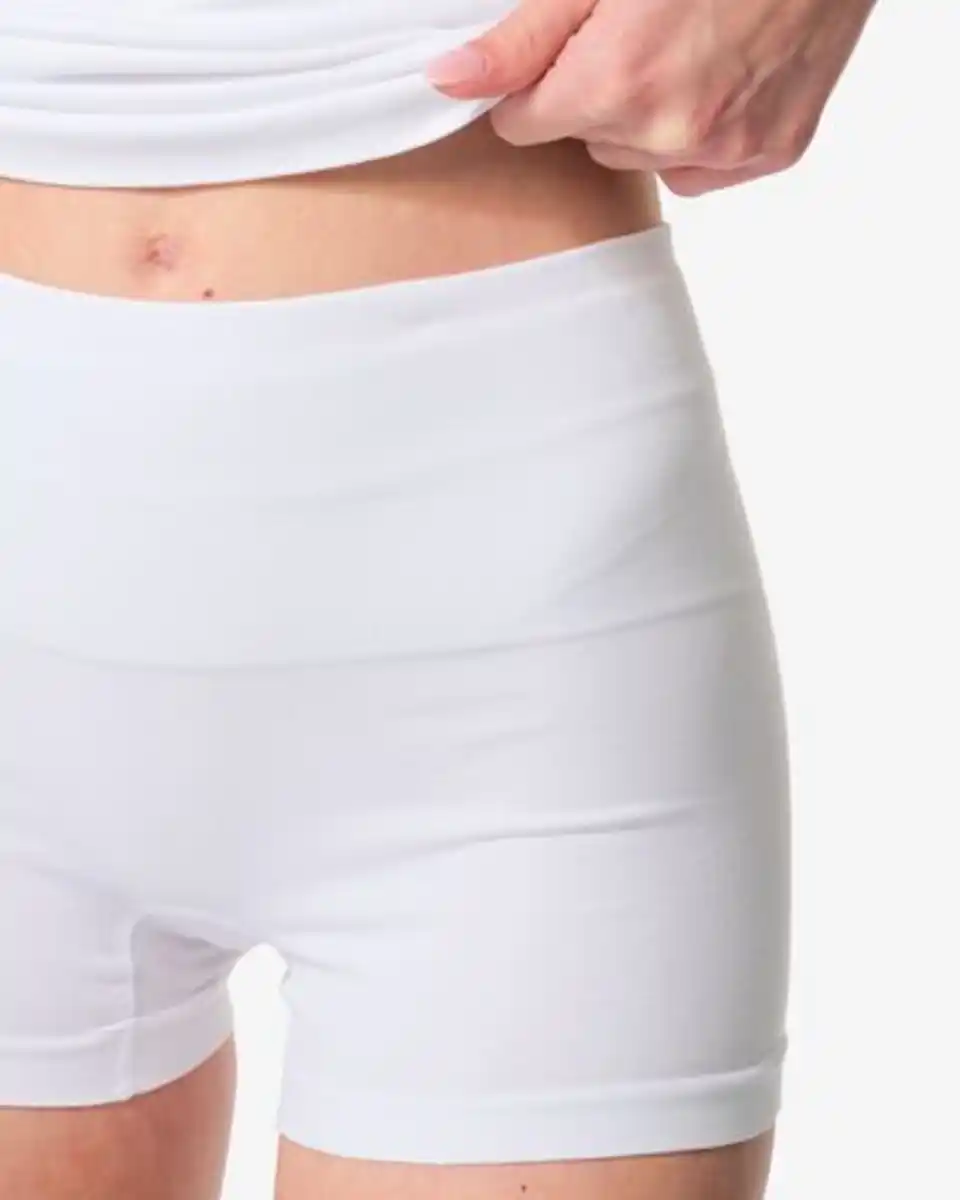 Bild 4 von Figurfreundliche Shorts aus Baumwolle, leicht figurformend weiß