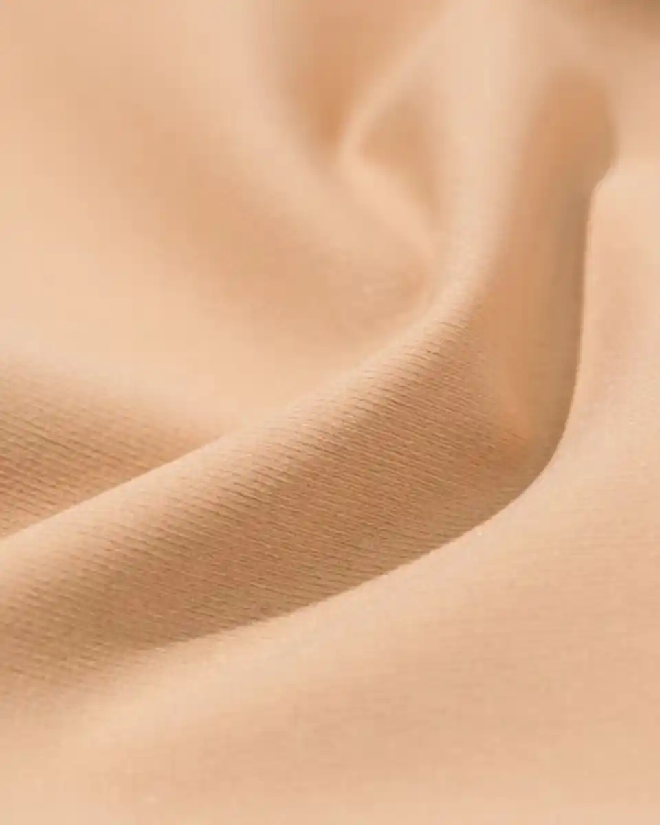 Bild 4 von Mittelstark figurfreundliche Radlerhose mit hoher Taille beige