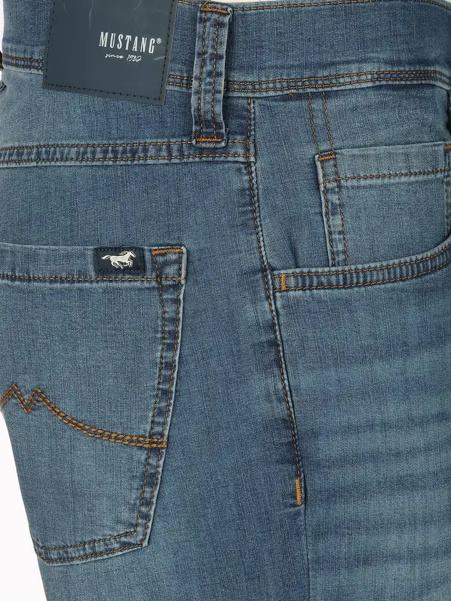 Bild 4 von Herren Jeans mit geradem Bein Blau