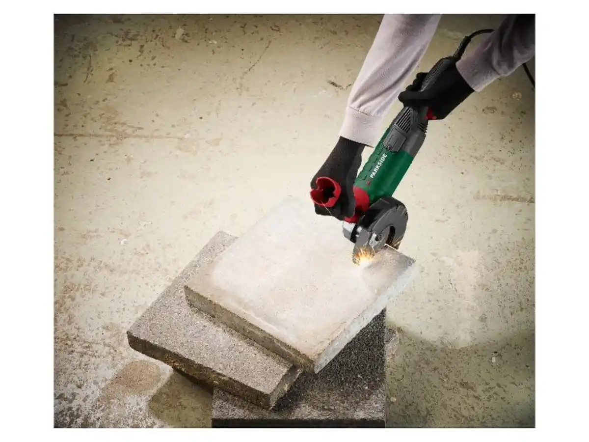 Bild 2 von PARKSIDE® Winkelschleifer »PWS 125 I9«""