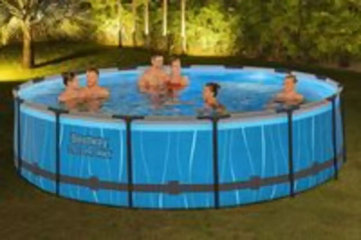 Bild 4 von Steel Pro MAX™ Frame Pool Komplett-Set mit Filterpumpe Ø 457 x 107 cm, LED-Design