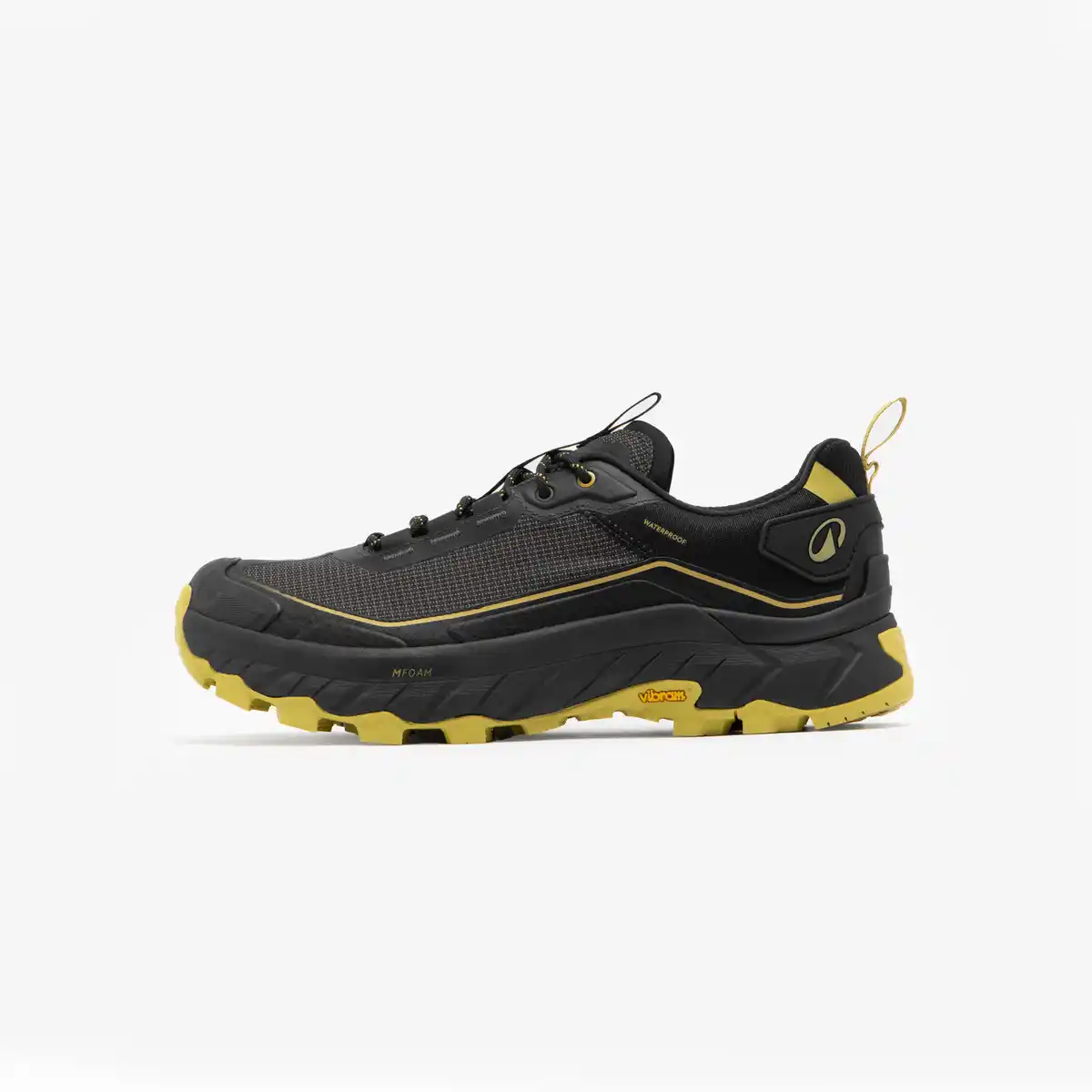 Bild 1 von QUECHUA Wanderschuhe Herren niedrig wasserdicht - MH900 schwarz