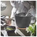 Bild 3 von VARDAGEN Topf mit Deckel, emailliertes Gusseisen mattiert/schwarz, 5 l