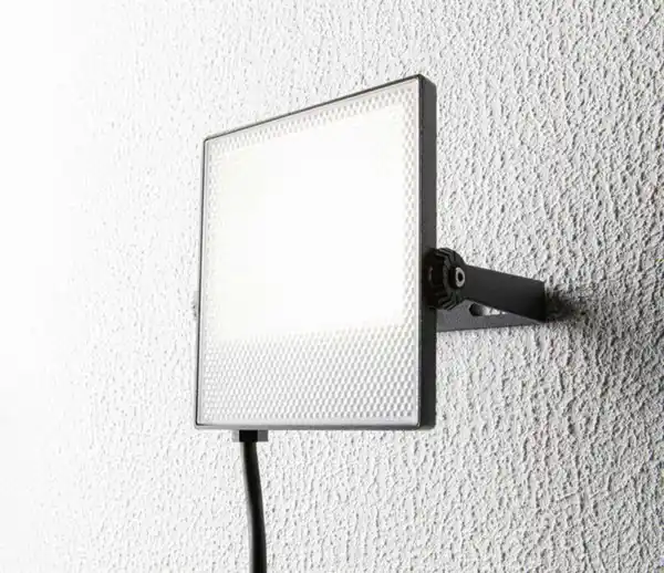 Bild 2 von LED-Fluter 10 Watt