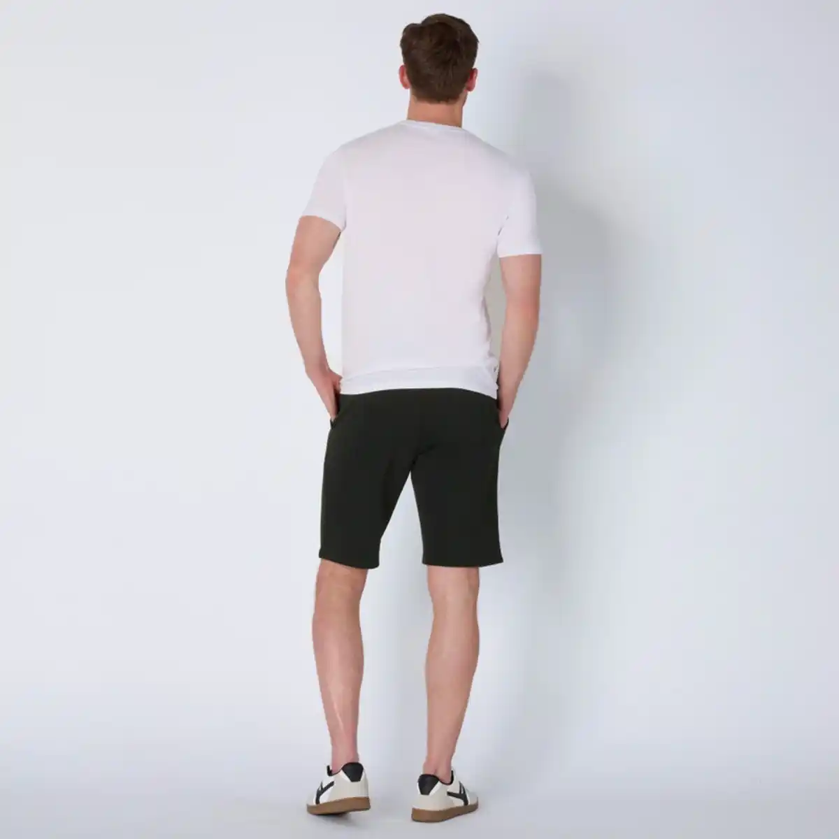 Bild 4 von Herren-Bermudas mit Kordelzug