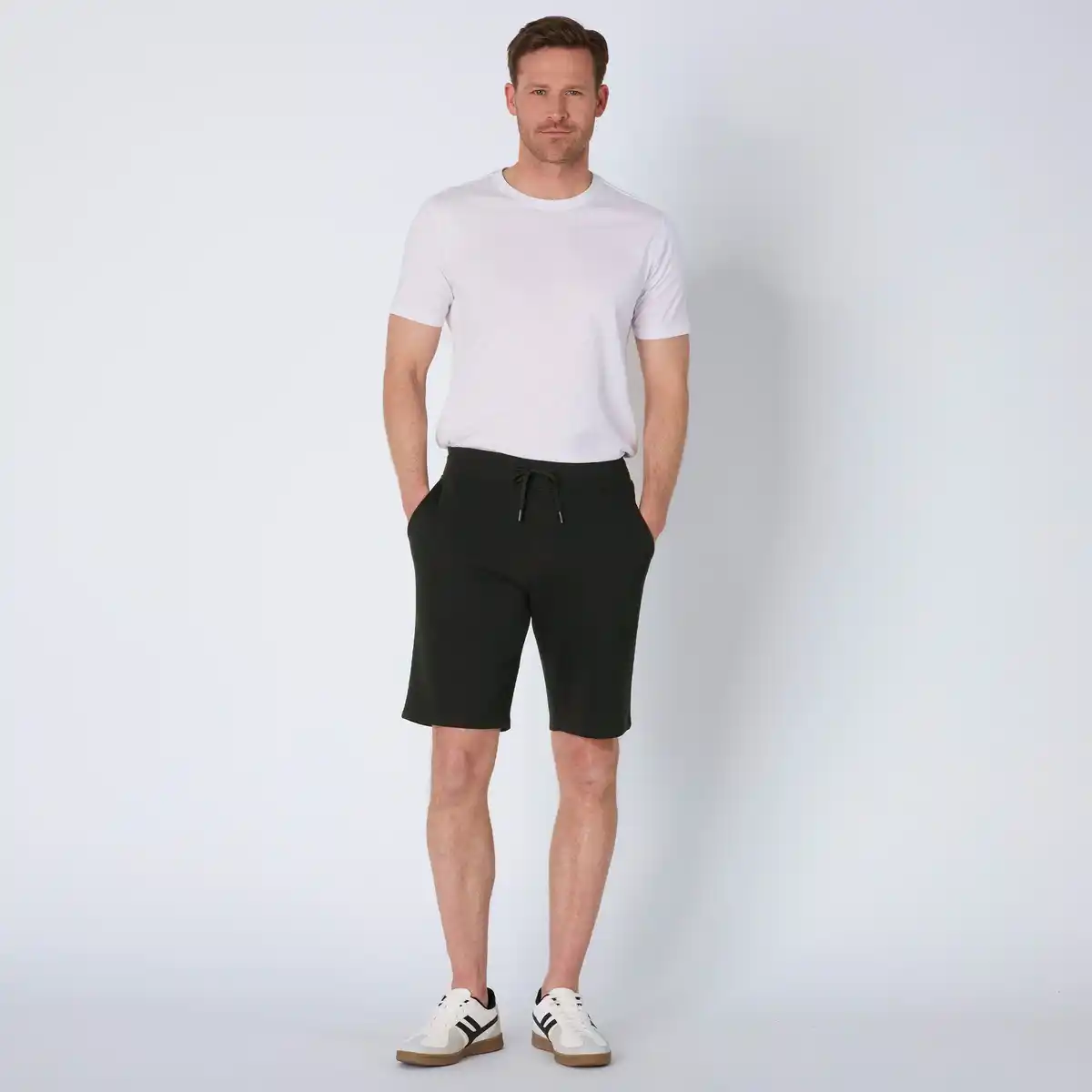 Bild 1 von Herren-Bermudas mit Kordelzug