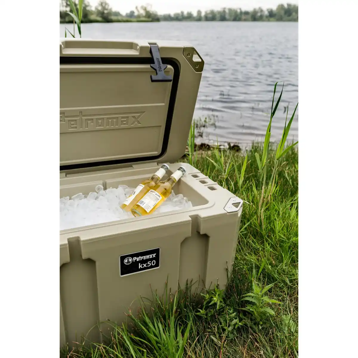 Bild 3 von Petromax Passiv-Kühlbox Sand 50 l
