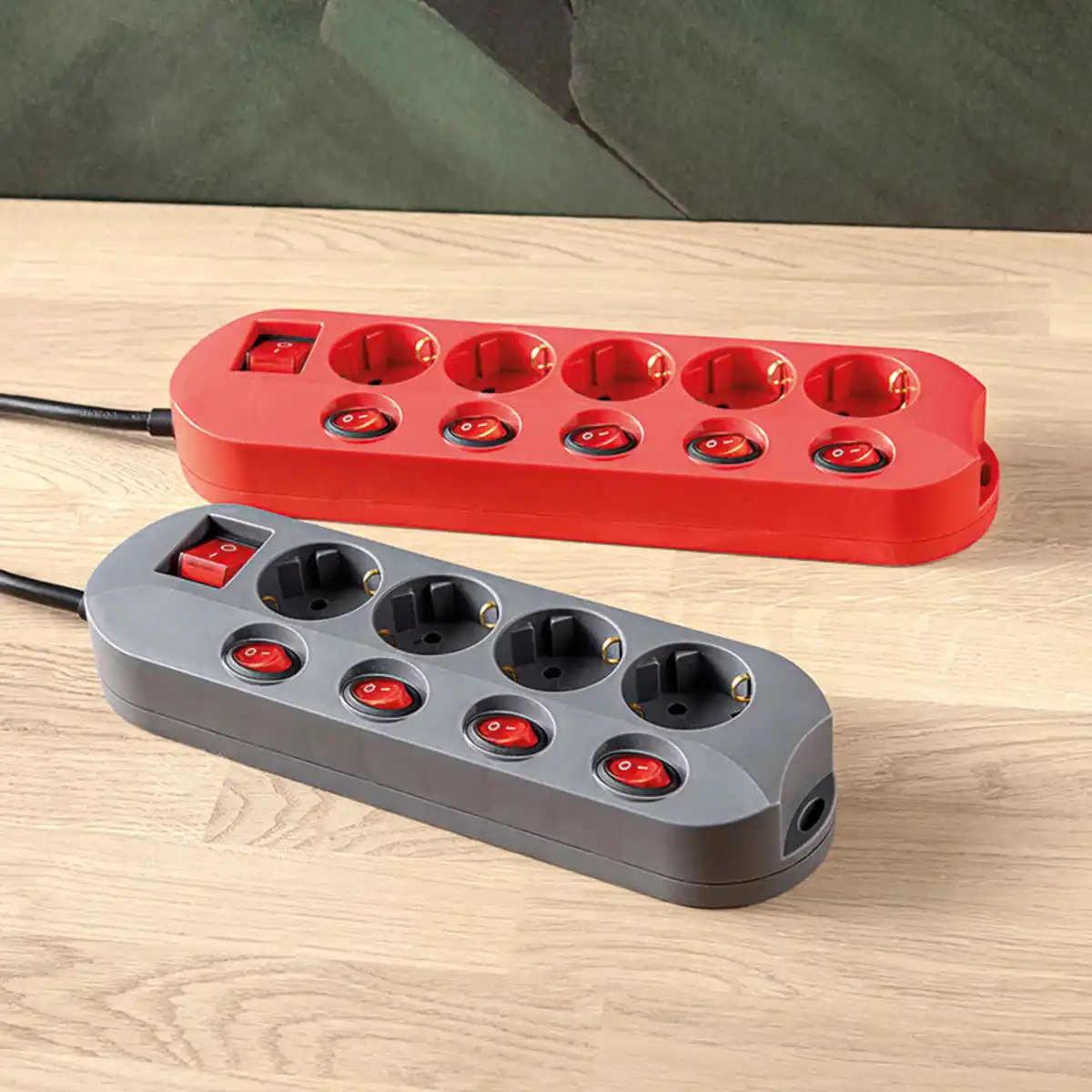 Bild 1 von Powertec Electric Schaltbare Steckdose