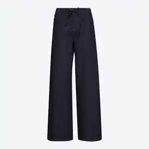 Damen-Jeans mit Bindegürtel