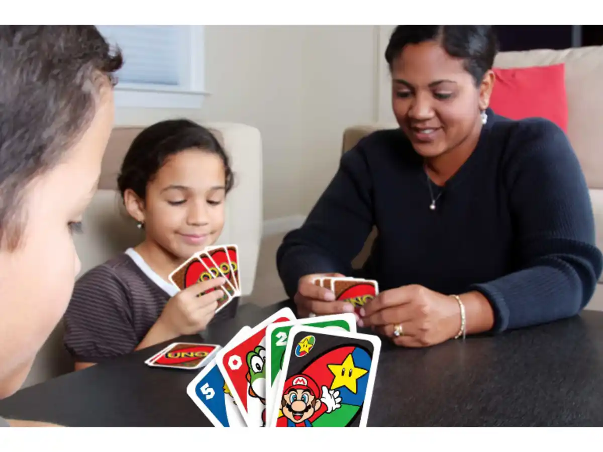 Bild 2 von UNO Kartenspiel