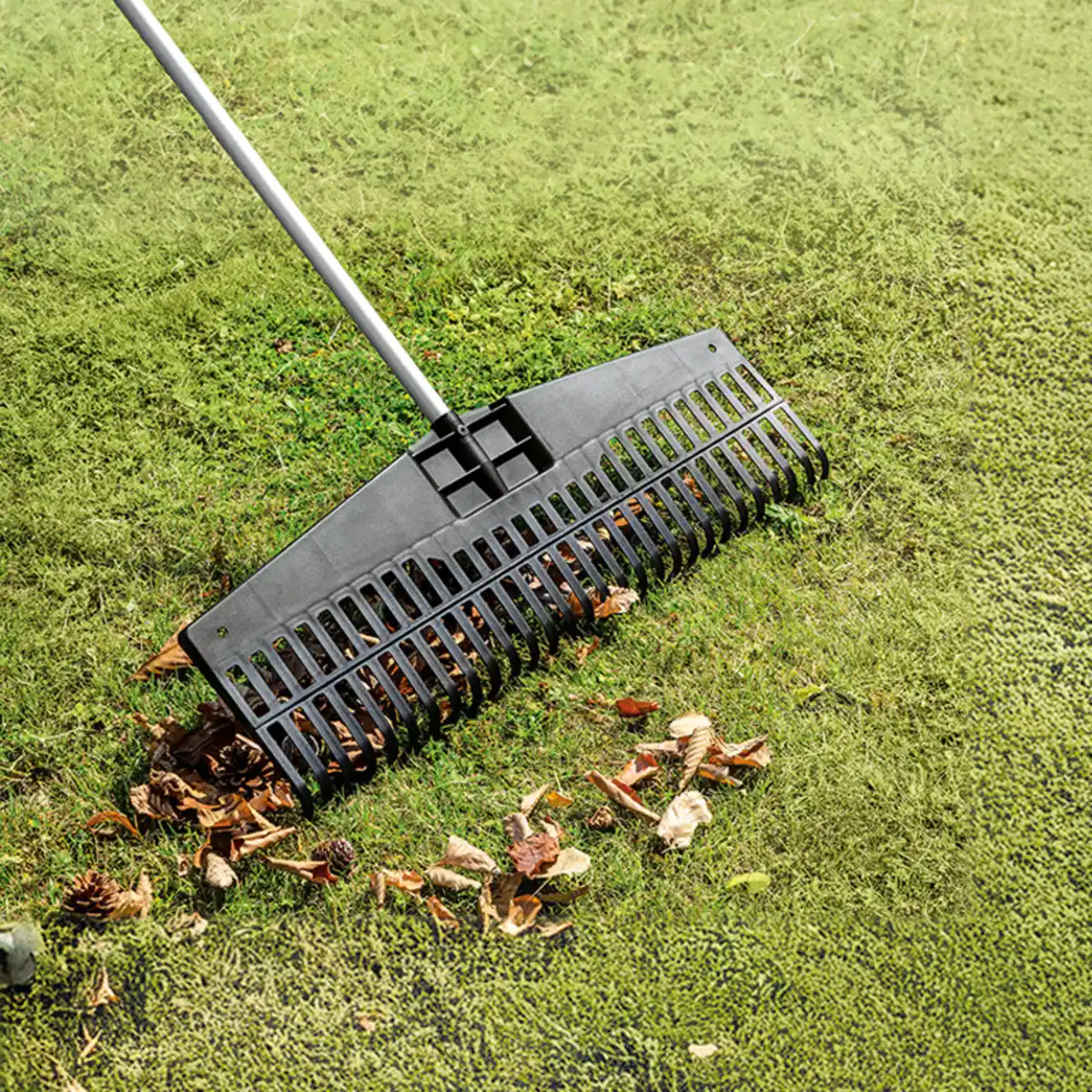 Bild 1 von Powertec Garden XXL-Rechen