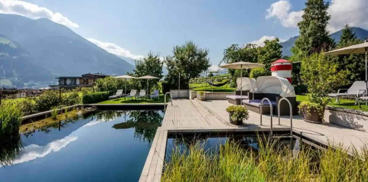 Bild 1 von Gartenhotel Crystal