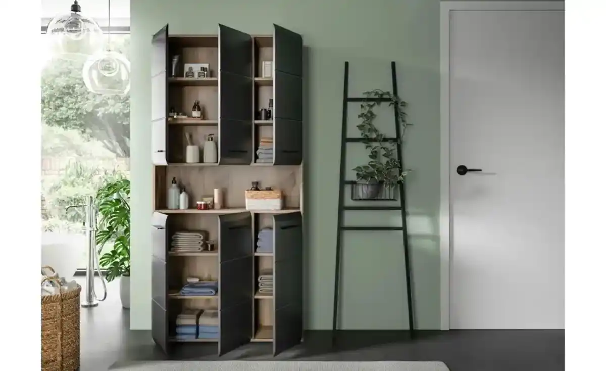 Bild 3 von Mehrzweckschrank Igelsbachsee