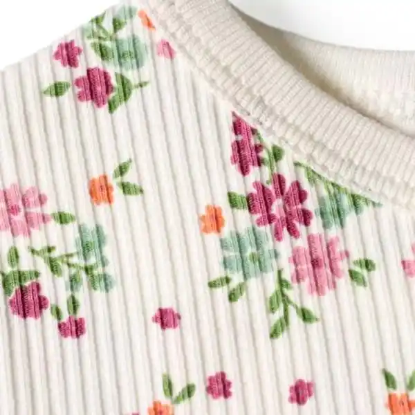 Bild 2 von ALANA T-Shirt mit Blumen-Muster & Ripp-Struktur, weiß, Gr. 98, 1 St