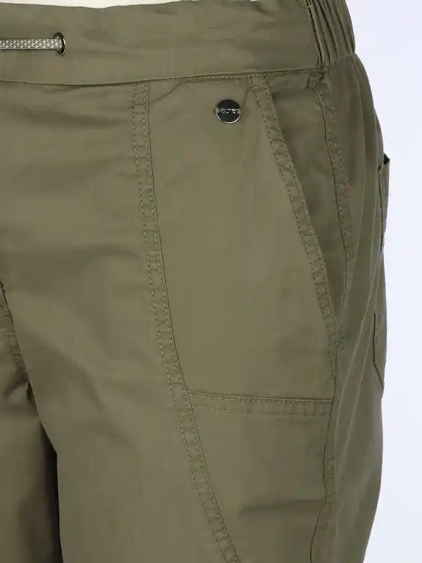 Bild 3 von Damen Chinohose mit elastischem Bund Grün