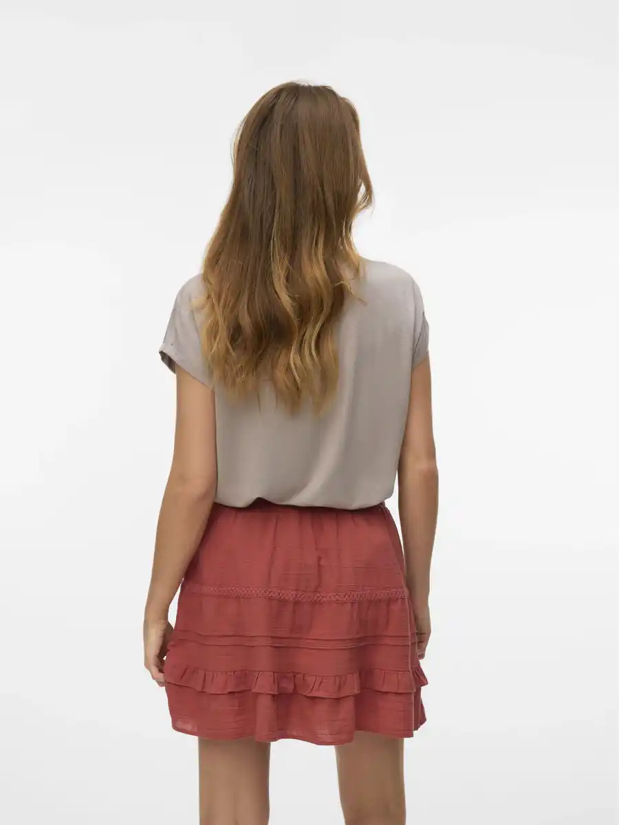 Bild 2 von Vero Moda VMLAVA PLAIN SS TOP L Shirt Braun