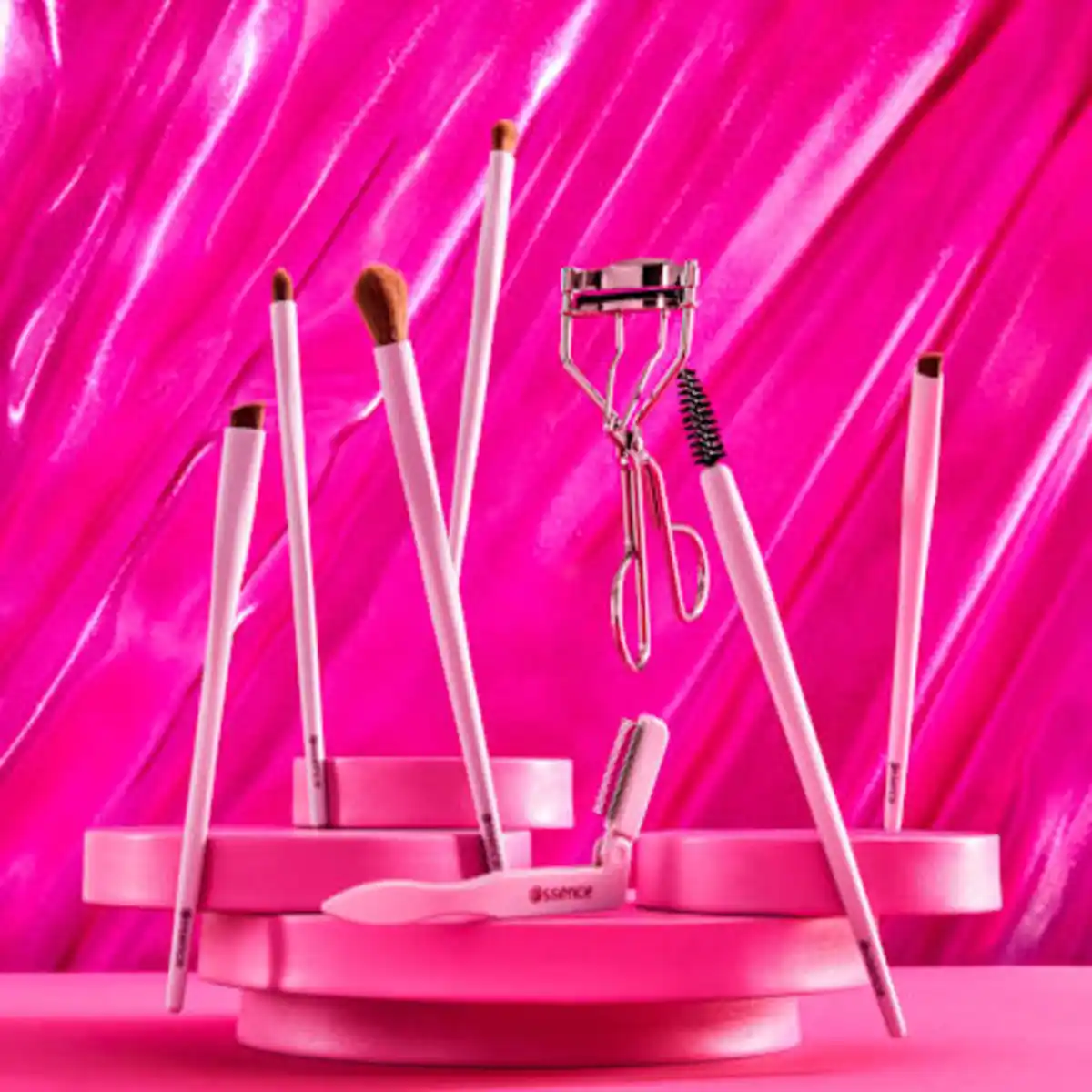 Bild 3 von essence Wimpernkamm, 1 St