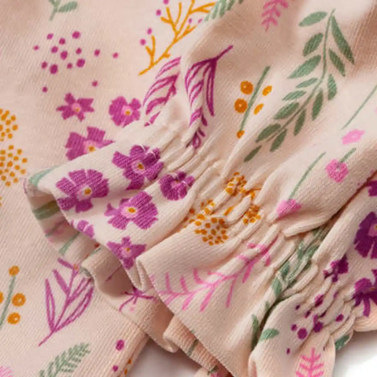 Bild 2 von ALANA Langarmshirt Pro Climate mit Blumen-Muster & Rüschen, beige & rosa, Gr. 62, 1 St