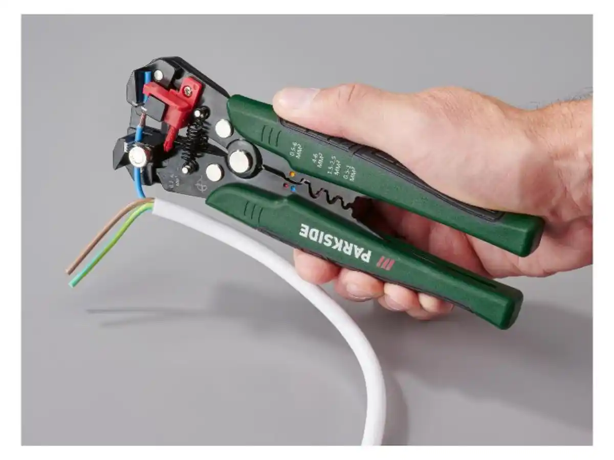 Bild 1 von PARKSIDE® Automatik-Abisolier- und -Crimpzangen-Set, 231-teilig""