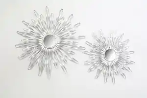 OTTO home Wanddekoobjekt Sonne, goldfarben, im 2er Set: 35 und 46cm (2er-Set), Wanddekoration aus Metall mit kleinem Spiegel in der Mitte