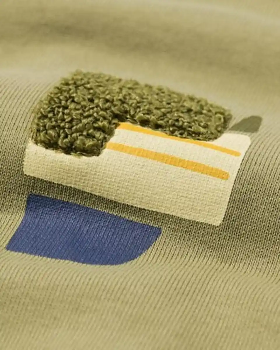 Bild 3 von Kinderpullover aus Sweatstoff, Grafikmuster grün