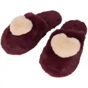 Flauschige Hausschuhe