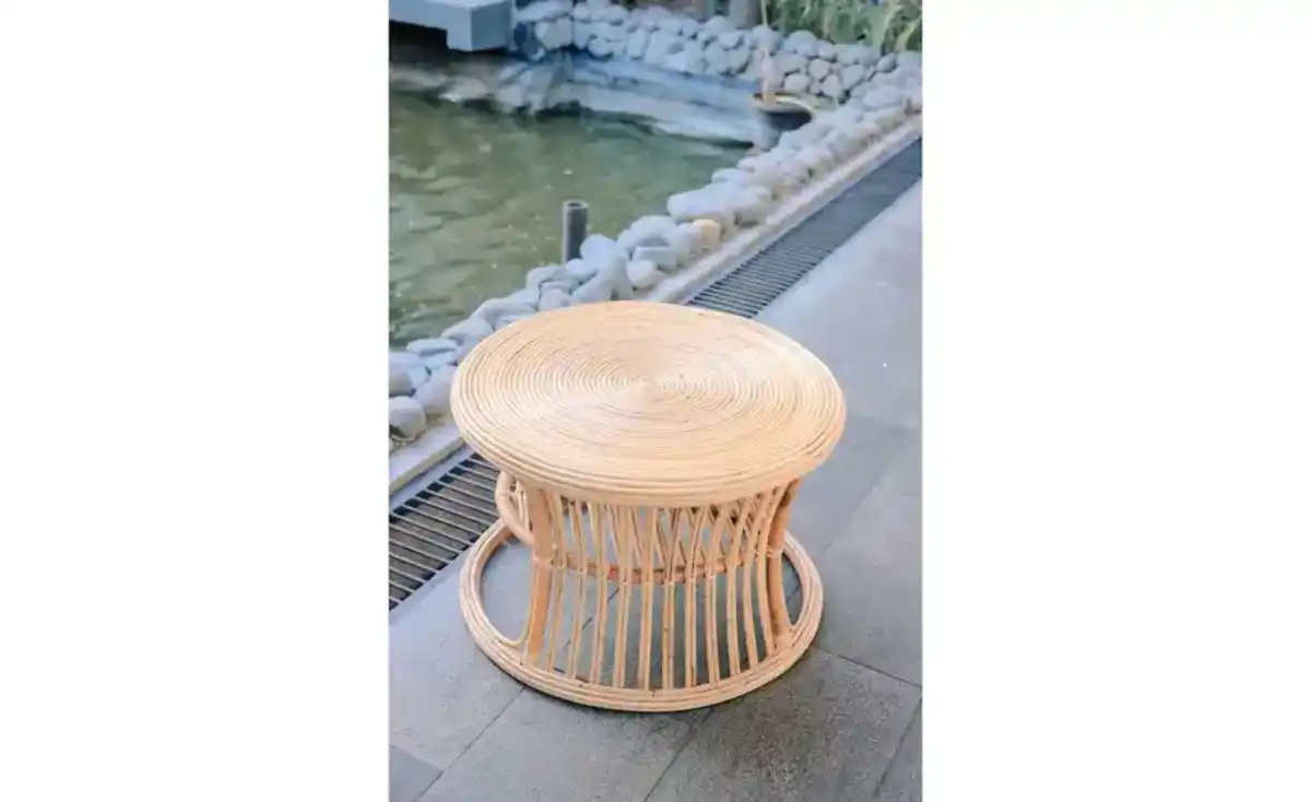 Bild 3 von Hocker