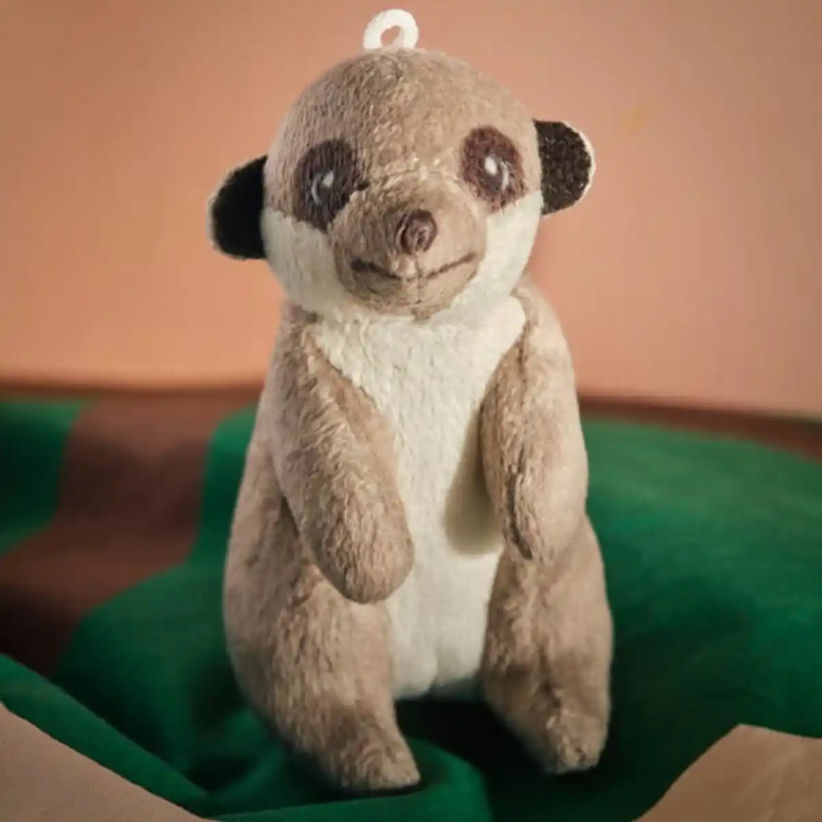 Bild 4 von SANDLÖPARE Stoffspielzeug, Erdmännchen/mini beige, 8 cm