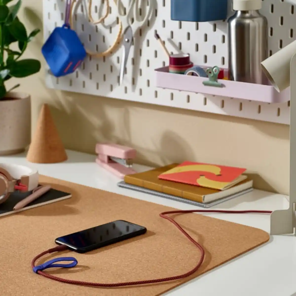 Bild 4 von LILLHULT USB-A auf Lightning, dunkel rotbraun, 1.5 m