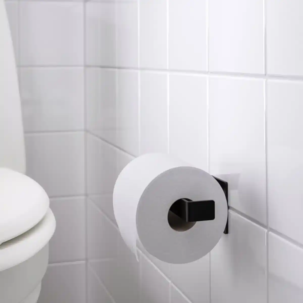 Bild 2 von SKOGSVIKEN Toilettenpapierhalter, schwarz