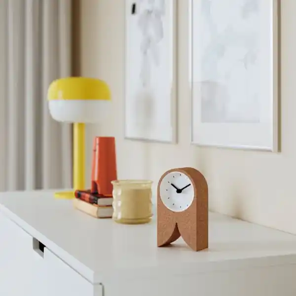 Bild 3 von FLODKRÄFTA Uhr, Kork weiß, 8x15x4 cm