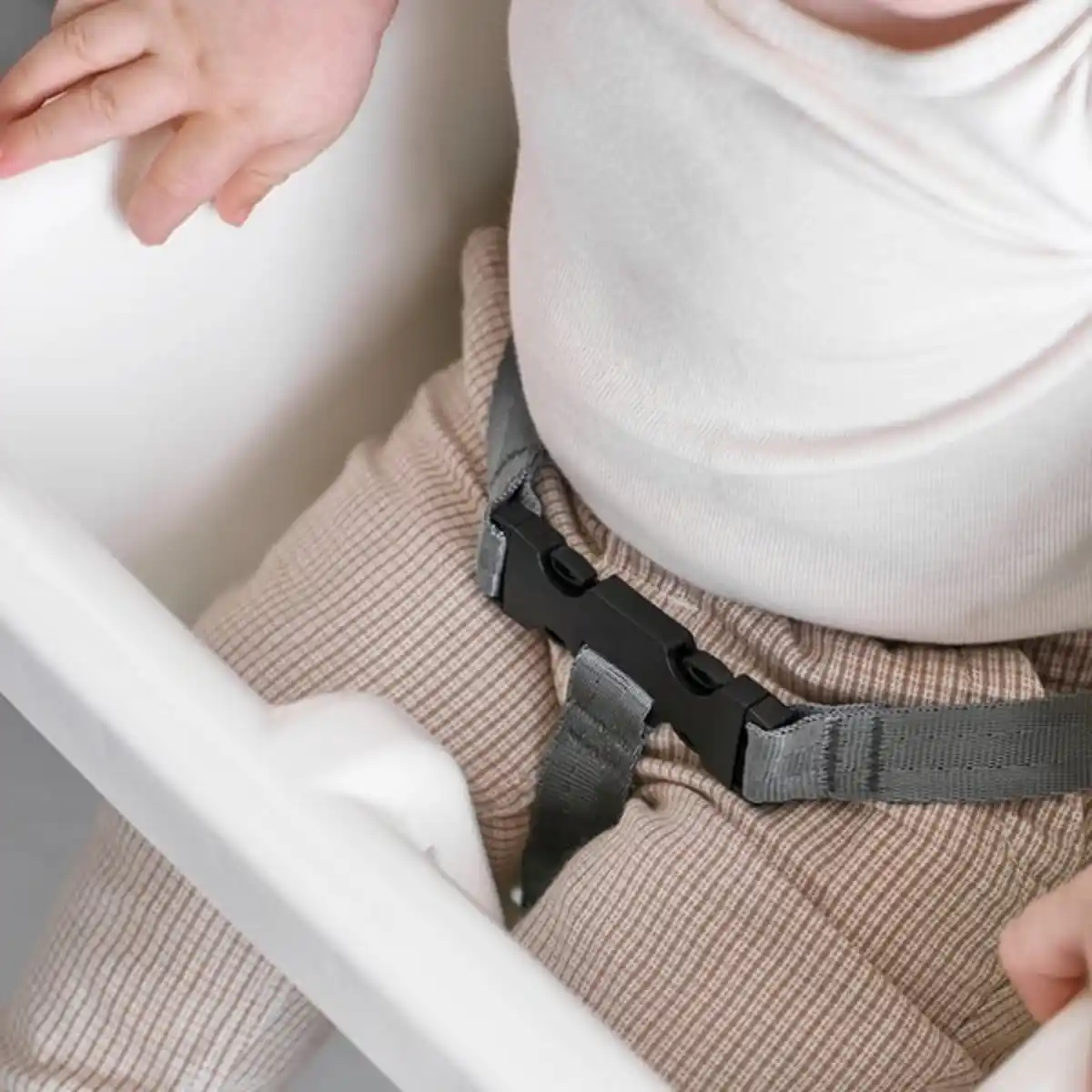 Bild 3 von ANTILOP Kinderhochstuhl mit Tablett, weiß/weiß